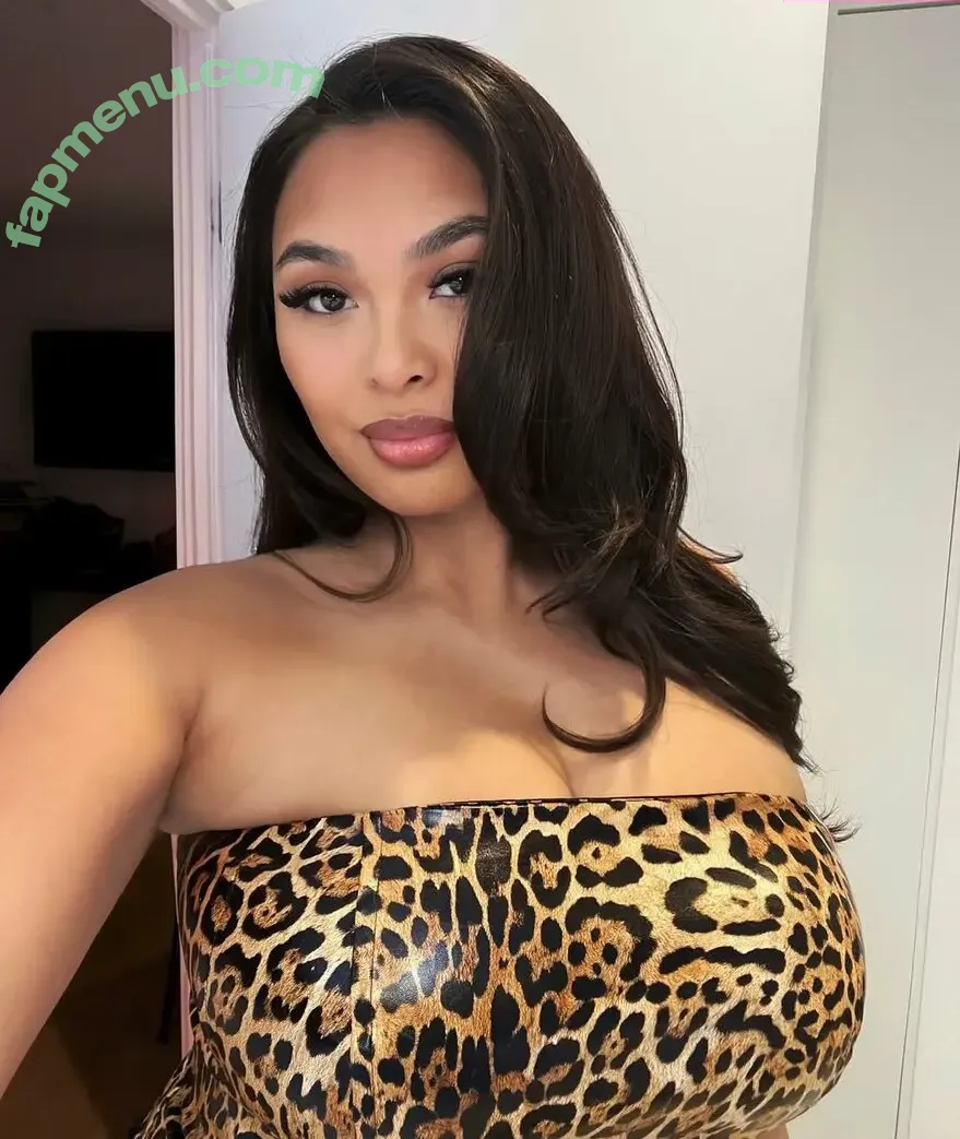 Linda Vo nude photo #0110 (itslindavo / itslindavo_ / lindavo)