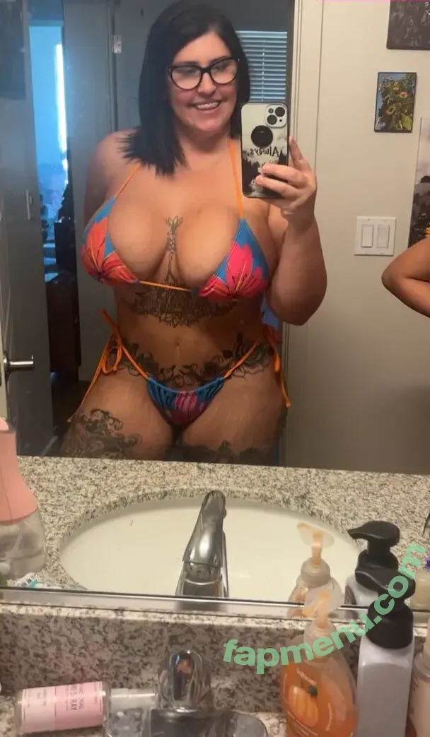 lindafay83 nude photo #0009 (lindafay83)