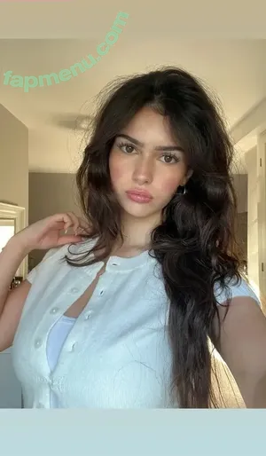 lindgrenrosie / Rosie Lindgren / Rosiexlindgren / rosie.isabe1 nude photo #0070