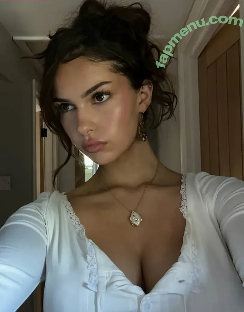 lindgrenrosie nude photo #0052 (Rosie Lindgren / Rosiexlindgren / rosie.isabe1)