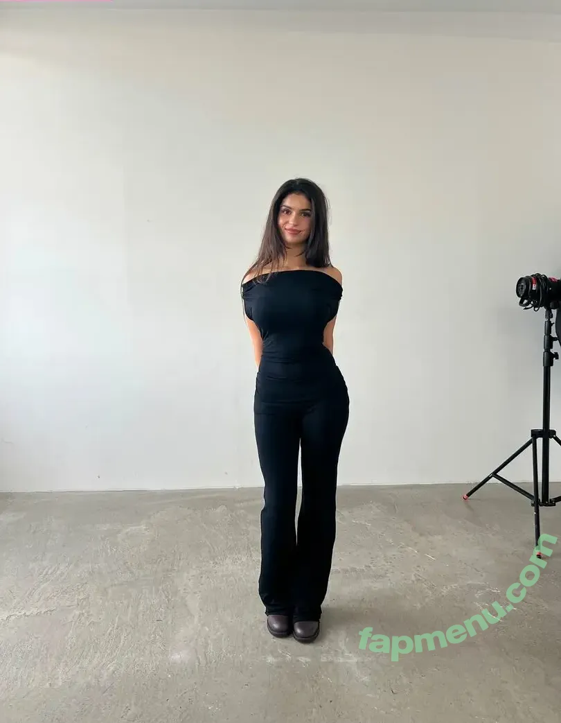 lindgrenrosie nude photo #0061 (Rosie Lindgren / Rosiexlindgren / rosie.isabe1)