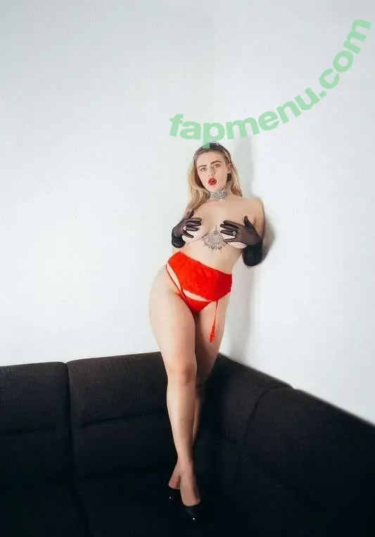 Lindoliiina nude photo #0025 (Lindoliiina)