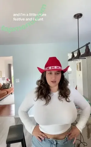 Lindsay / IAmLindsayJones / lindsayelyse / lindsaylohan / lindslexie nude photo #0087