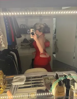 Lindsay Capuano / lindsaycapuano nude photo #0021