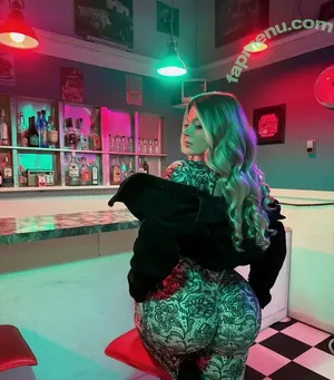 Lindsay Capuano / lindsaycapuano nude photo #0004