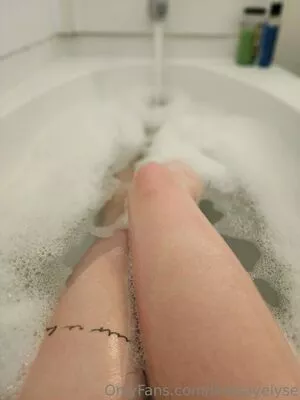 Lindsay Elyse / gglindsayelyse / lindsayelyse nude photo #0886