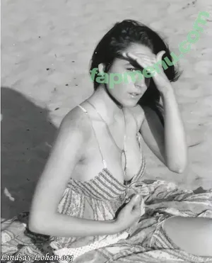 Lindsay Lohan / lindsaylohan / lindsaylohan201 nude photo #0291