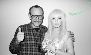 Lindsay Lohan / lindsaylohan / lindsaylohan201 nude photo #0369