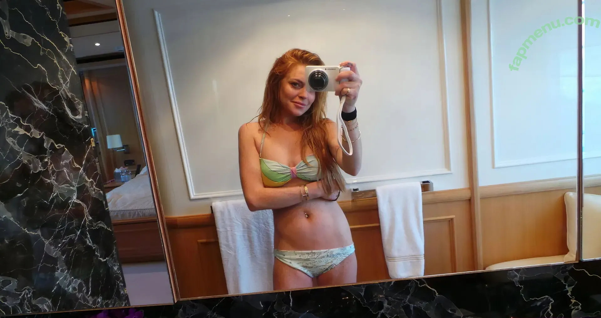 Lindsay Lohan nude photo #0043 (lindsaylohan / lindsaylohan201)