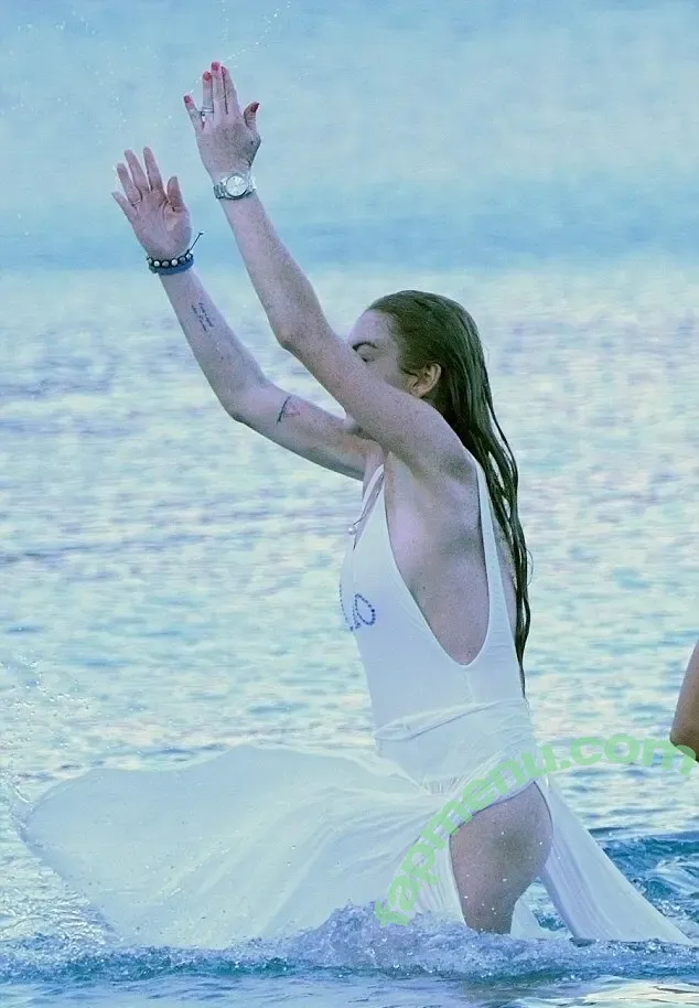 Lindsay Lohan nude photo #0099 (lindsaylohan / lindsaylohan201)