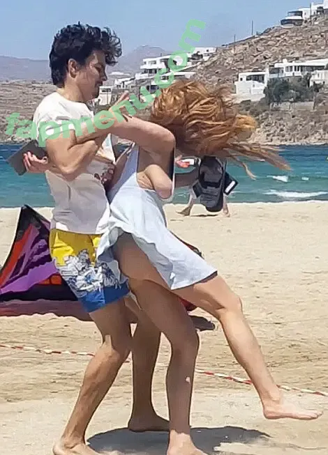 Lindsay Lohan nude photo #0170 (lindsaylohan / lindsaylohan201)