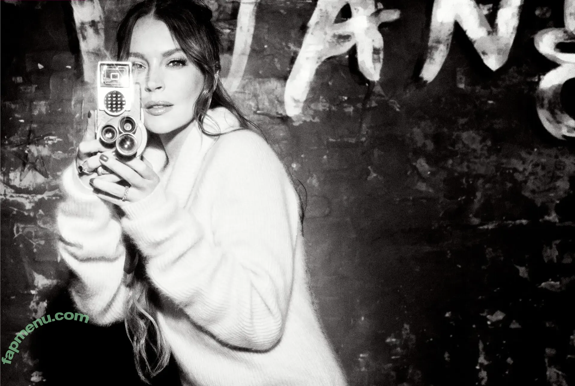 Lindsay Lohan nude photo #0247 (lindsaylohan / lindsaylohan201)