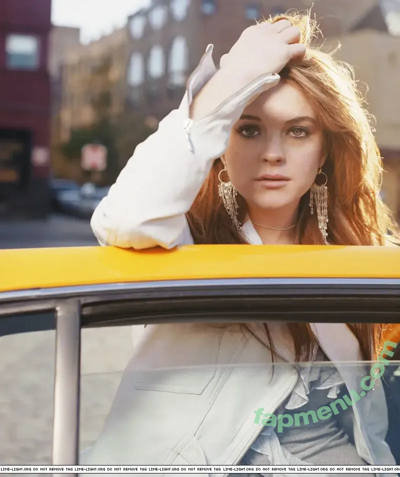 Lindsay Lohan nude photo #0250 (lindsaylohan / lindsaylohan201)