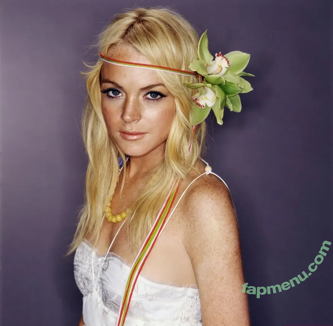 Lindsay Lohan nude photo #0355 (lindsaylohan / lindsaylohan201)