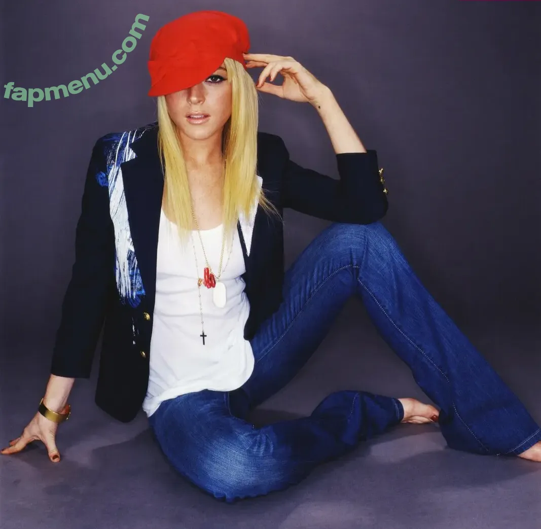 Lindsay Lohan nude photo #0359 (lindsaylohan / lindsaylohan201)