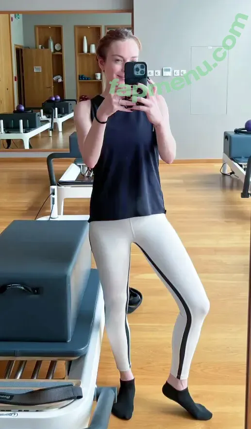 Lindsay Lohan nude photo #0434 (lindsaylohan / lindsaylohan201)