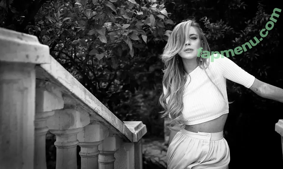 Lindsay Lohan nude photo #0558 (lindsaylohan / lindsaylohan201)