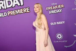 Lindsay Lohan / lindsaylohan / lindsaylohan201 nude photo #1283