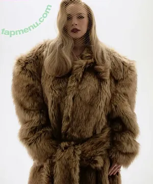 Lindsay Lohan / lindsaylohan / lindsaylohan201 nude photo #1326