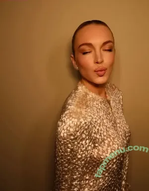 Lindsay Lohan / lindsaylohan / lindsaylohan201 nude photo #1344