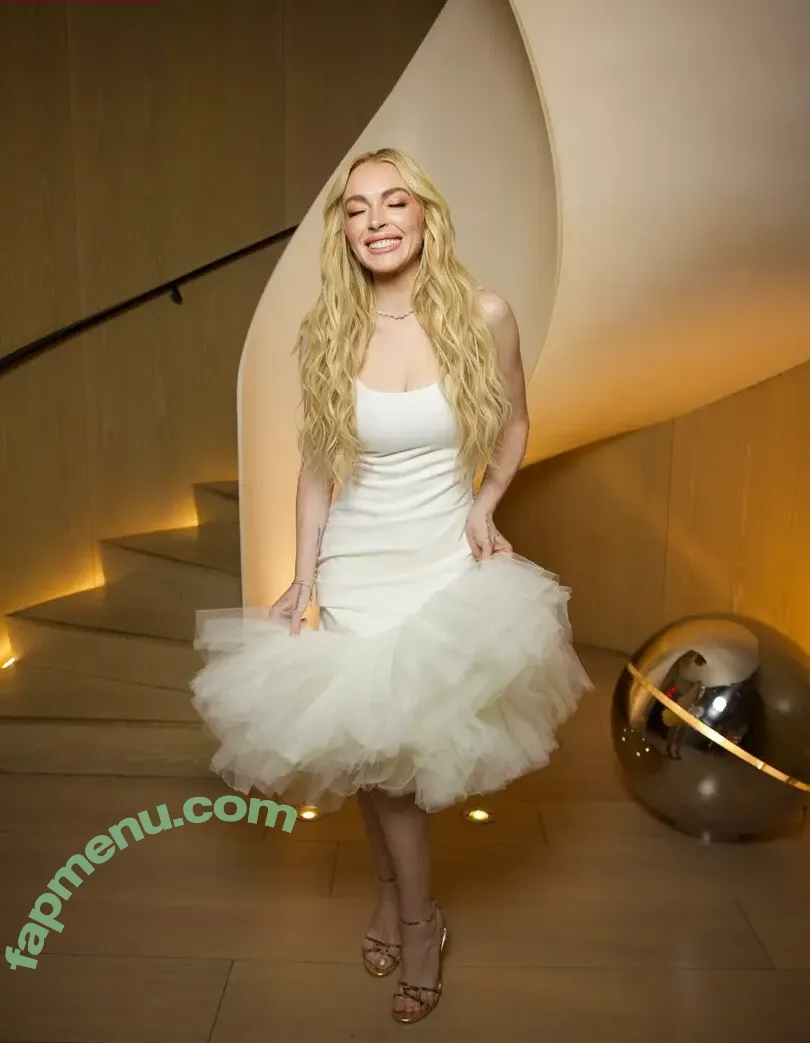 Lindsay Lohan nude photo #1150 (lindsaylohan / lindsaylohan201)