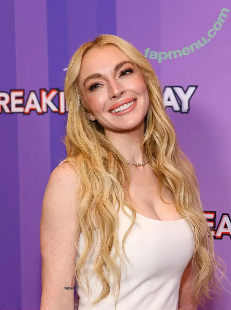 Lindsay Lohan nude photo #1159 (lindsaylohan / lindsaylohan201)
