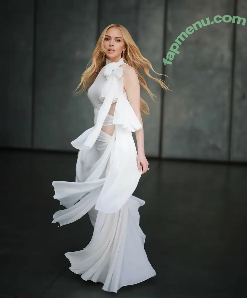 Lindsay Lohan nude photo #1328 (lindsaylohan / lindsaylohan201)