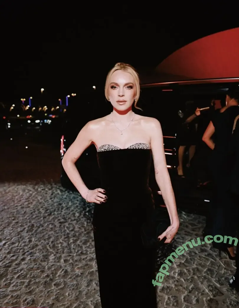 Lindsay Lohan nude photo #1353 (lindsaylohan / lindsaylohan201)