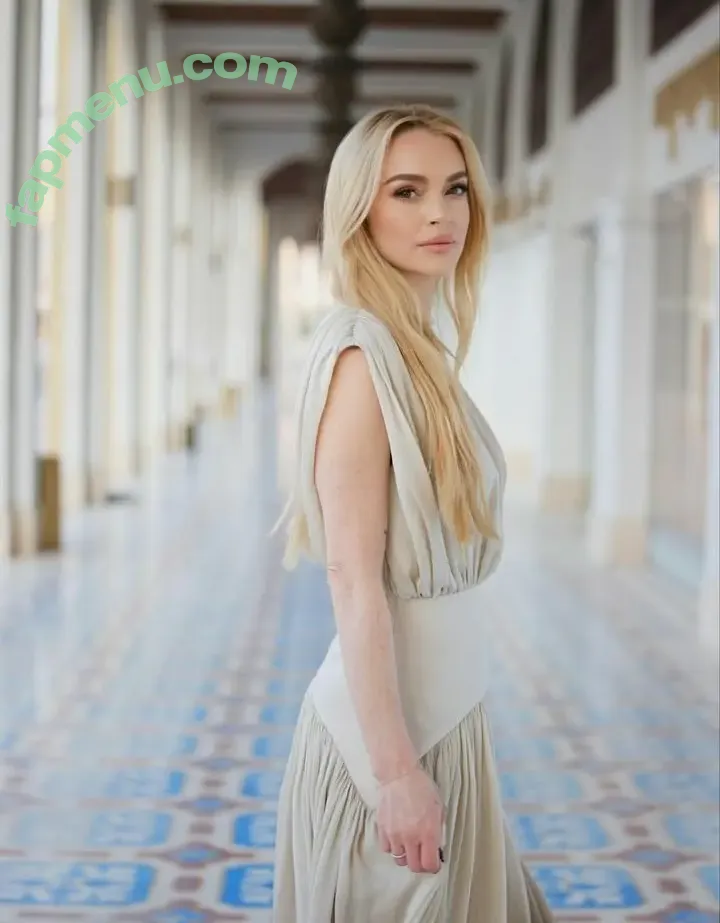 Lindsay Lohan nude photo #1366 (lindsaylohan / lindsaylohan201)