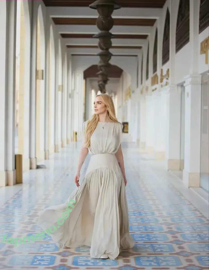 Lindsay Lohan nude photo #1367 (lindsaylohan / lindsaylohan201)