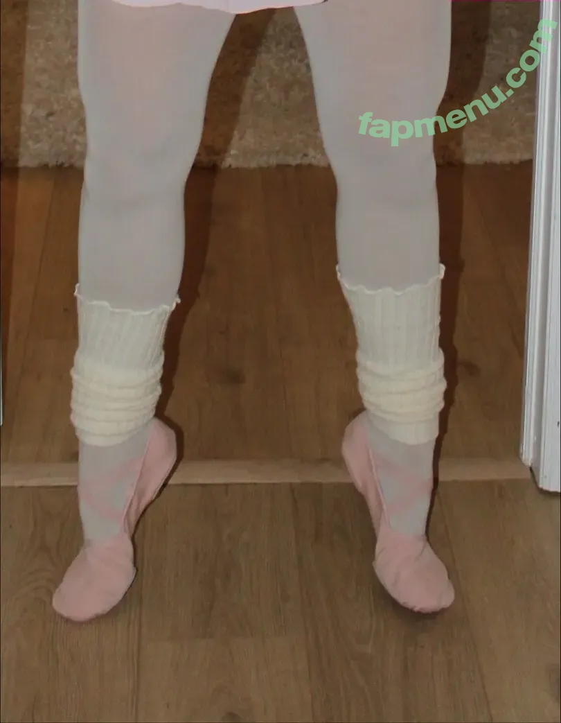 Lindsay Sento nude photo #0158 (lindsayelyse / lindsaysento)