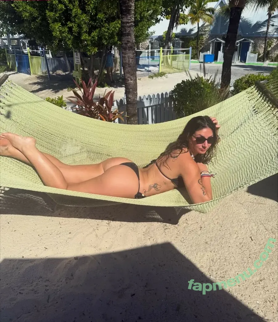 Lindsay Sento nude photo #0180 (lindsayelyse / lindsaysento)