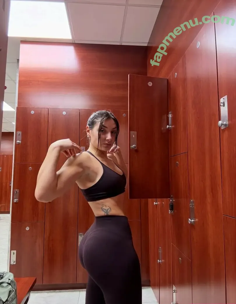 Lindsay Sento nude photo #0195 (lindsayelyse / lindsaysento)