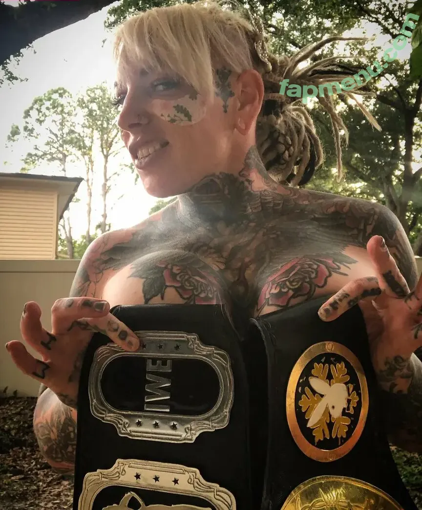 Lindsay Snow nude photo #0004 (anyuser / thefloridamaam)