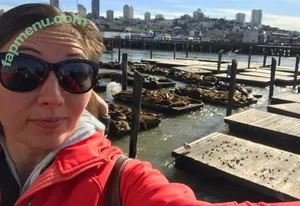 Lindsey Doe / dr._doe / elleteedee nude photo #0136