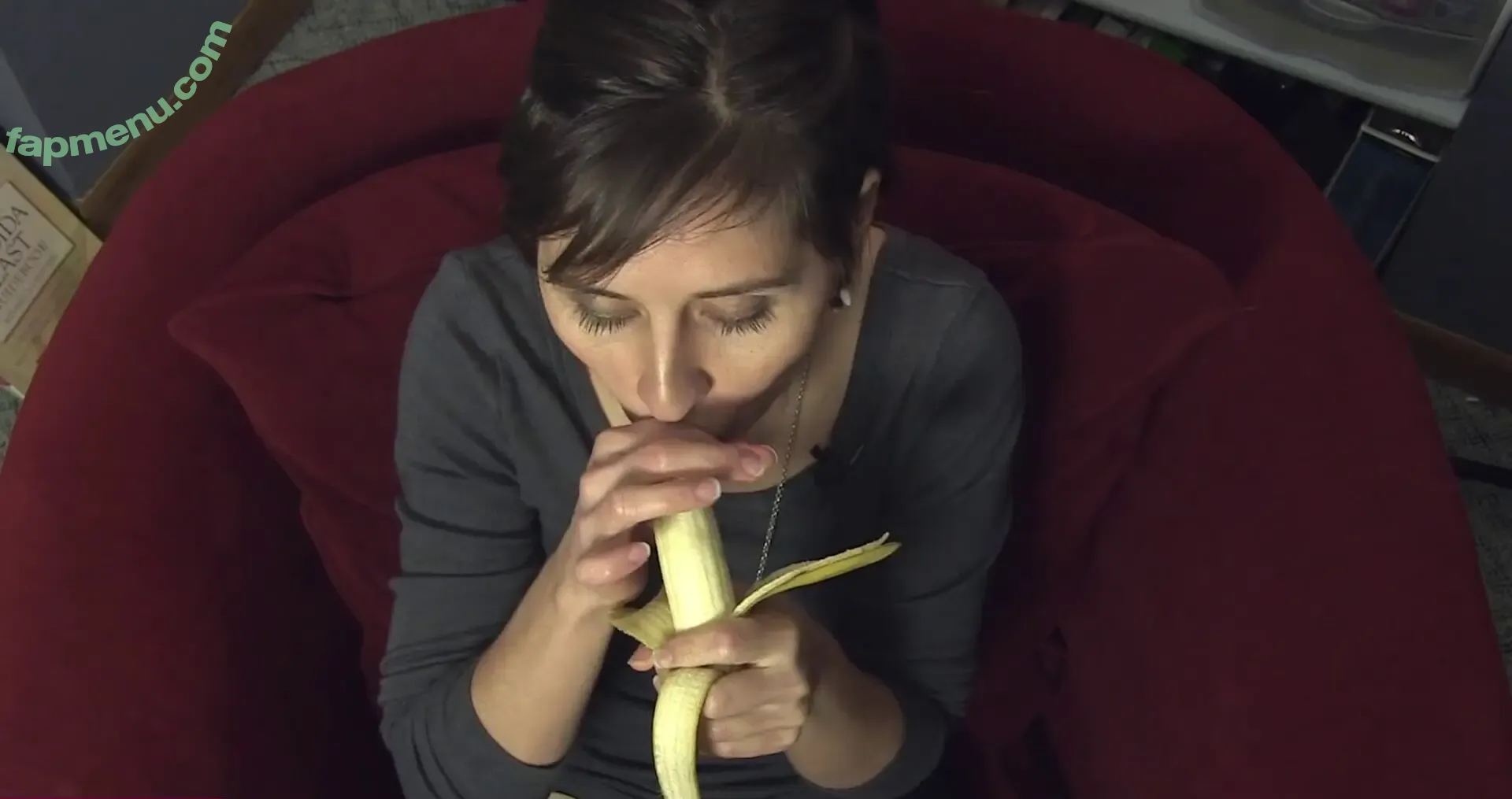 Lindsey Doe nude photo #0088 (dr._doe / elleteedee)