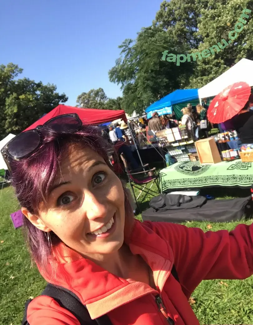 Lindsey Doe nude photo #0139 (dr._doe / elleteedee)