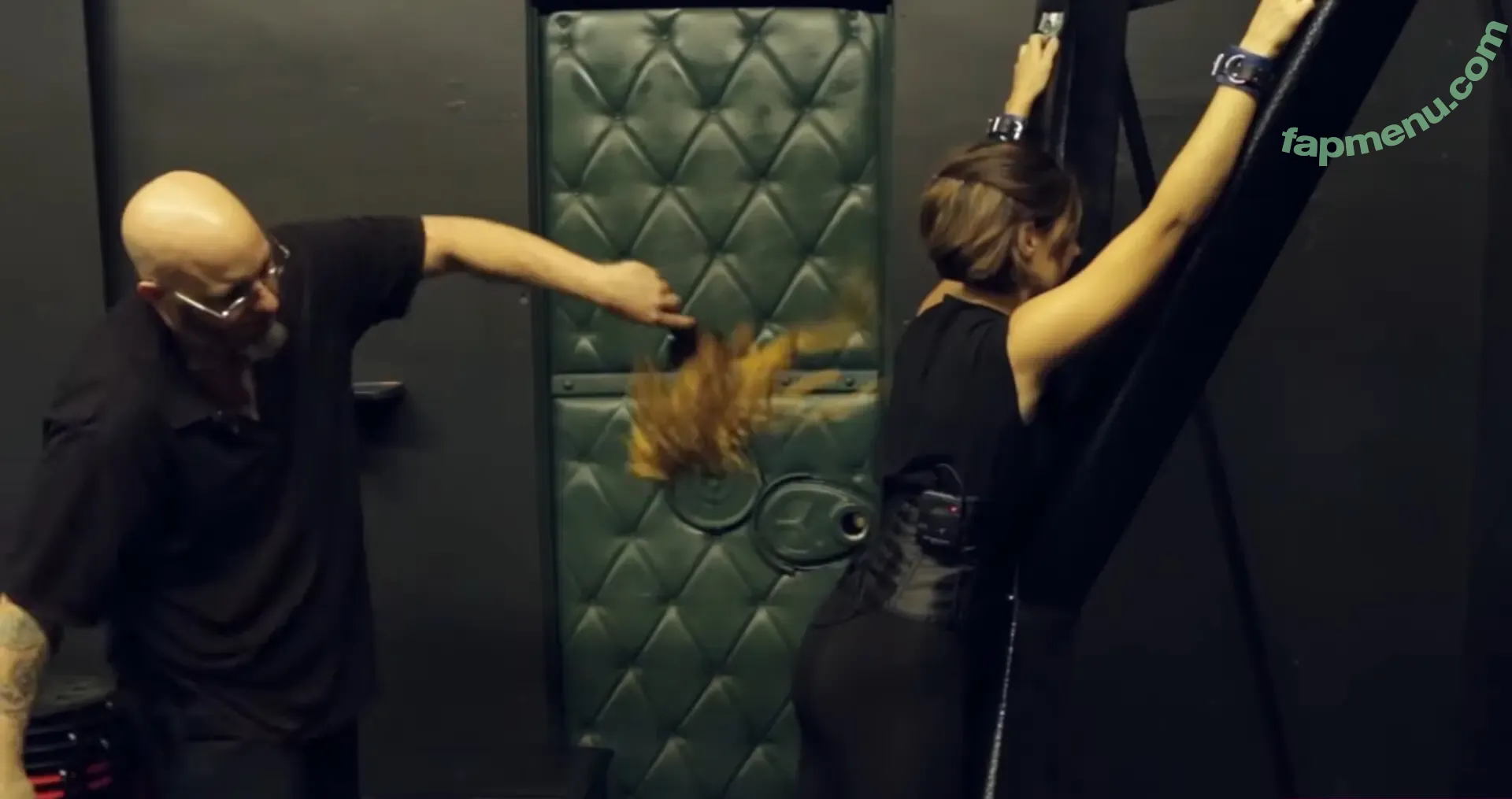 Lindsey Doe nude photo #0157 (dr._doe / elleteedee)