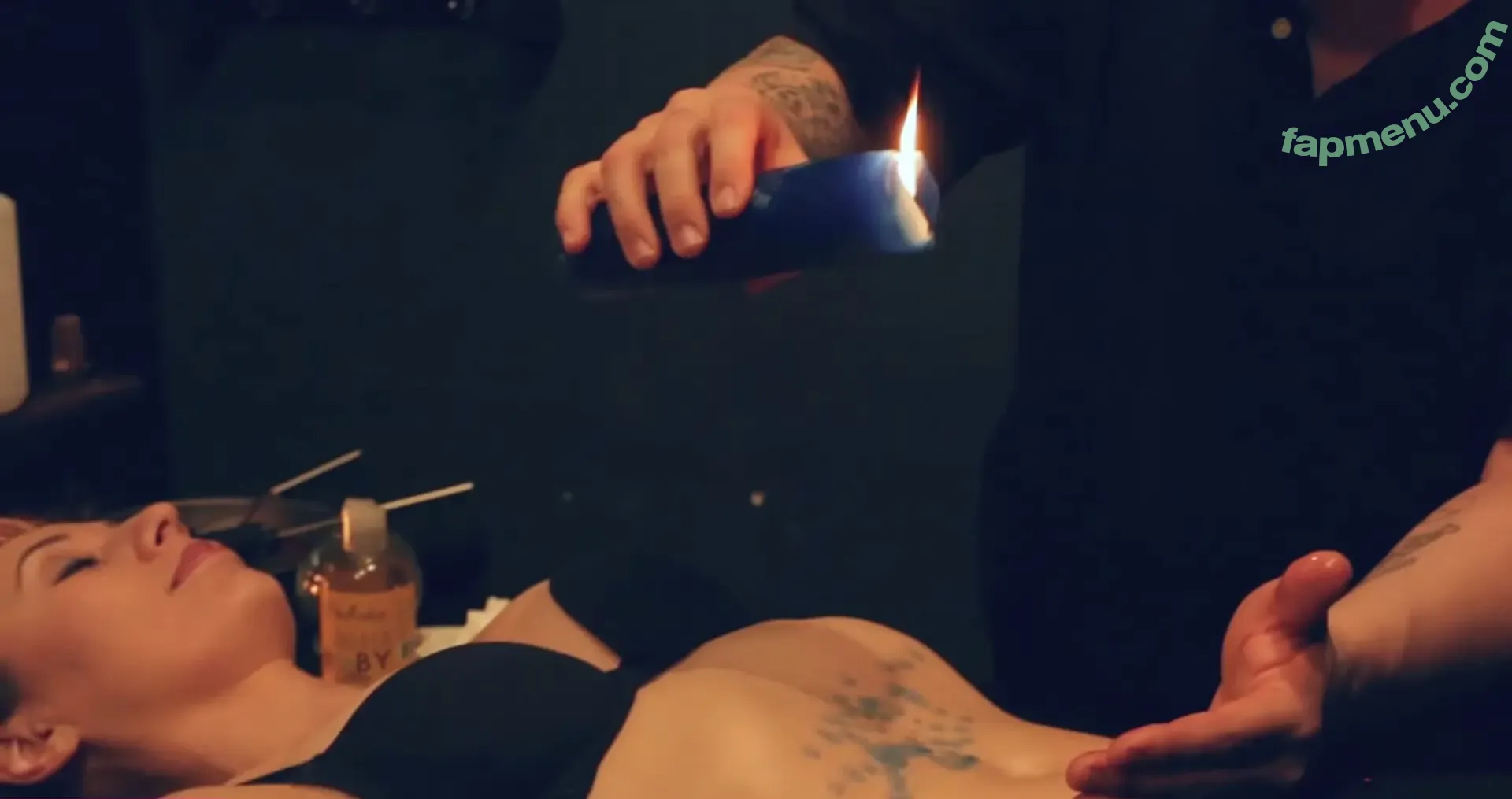 Lindsey Doe nude photo #0161 (dr._doe / elleteedee)