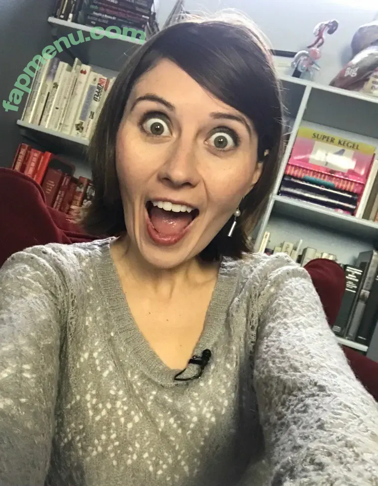 Lindsey Doe nude photo #0168 (dr._doe / elleteedee)