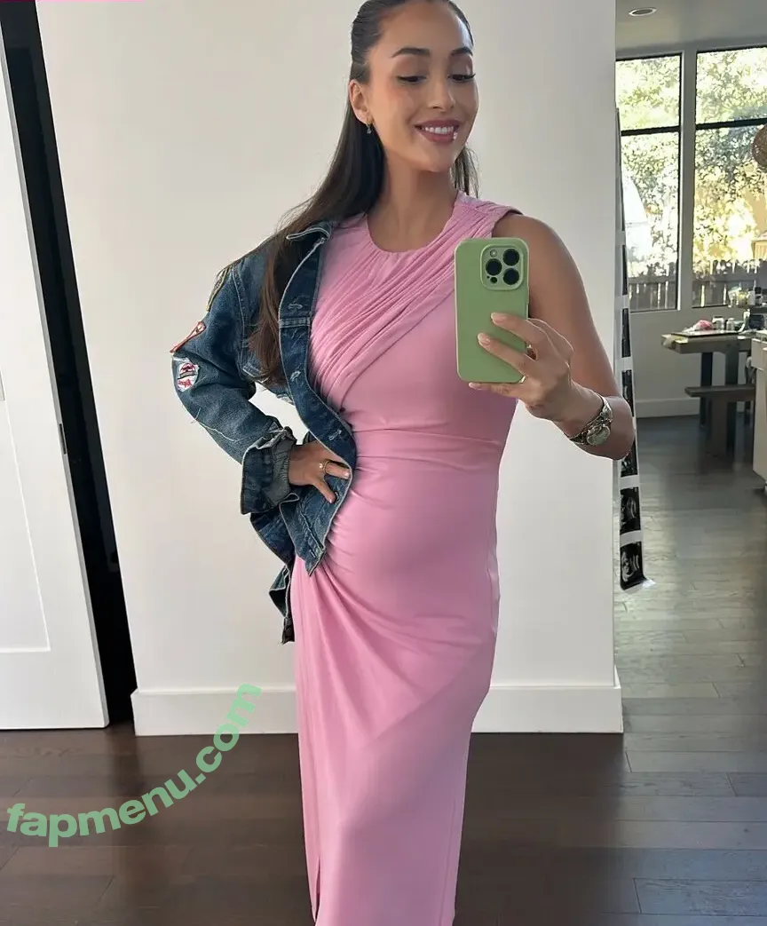 Lindsey Morgan nude photo #0233 (lindsaymorgan / linzzmorgan)