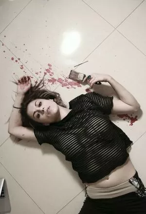 Lindsey Shaw / ladymshawsters nude photo #0049