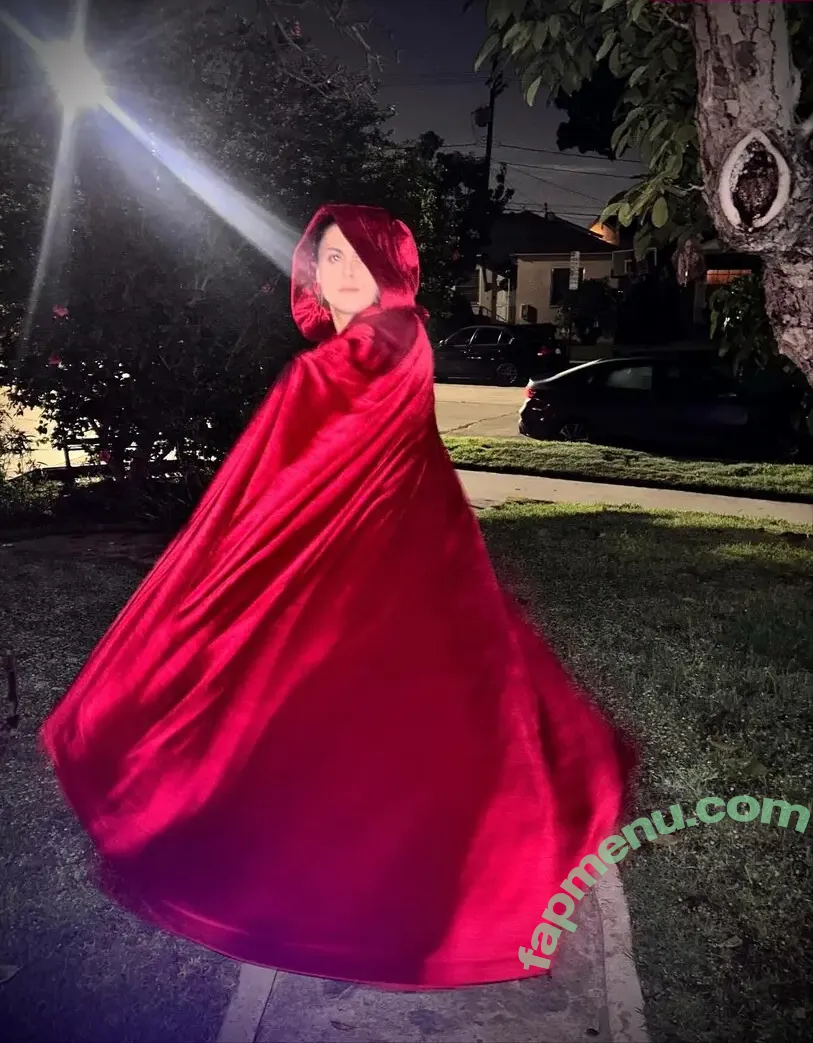 Lindsey Shaw nude photo #0224 (ladymshawsters)