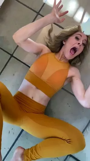 Lindsey Stirling / lindseystirling nude photo #0008