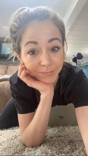 Lindsey Stirling / lindseystirling nude photo #0024