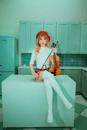 Lindsey Stirling / abbysiscoprinus / lindseystirling nude photo #0248