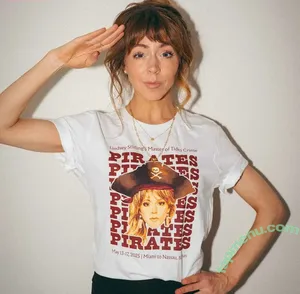 Lindsey Stirling / lindseystirling nude photo #0344