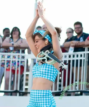 Lindsey Stirling / lindseystirling nude photo #0353