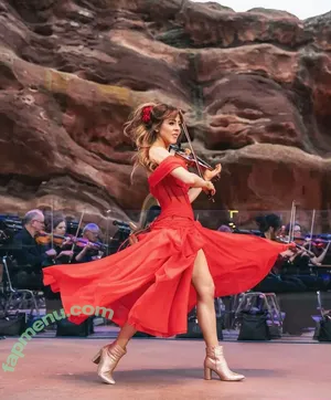Lindsey Stirling / lindseystirling nude photo #0368