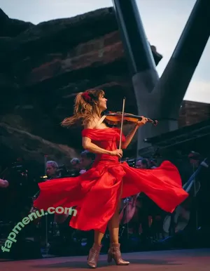 Lindsey Stirling / lindseystirling nude photo #0369